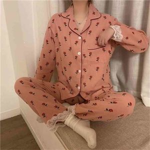 Långärmad sömnkläder Kärlek Tryckta Kvinnor Studerande Hem Chic Bekväm Loose Bomull Fashion Pajamas Suits 210525