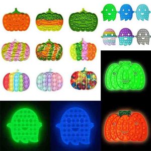 Glow in the Dark Halloween Pumpkin Ghost Cartoon Push Pop Fidget Toys Kids Children's Bubble Popping Board Game Finger Puzzle Early Learning Party Gift G96JARV