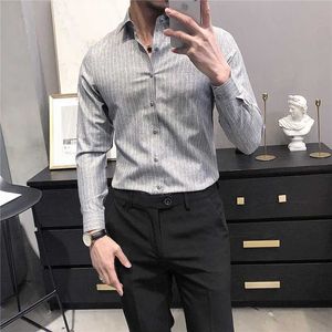 春のシャツの男性古典的な縞模様のビジネスのフォーマルなドレスシャツ長袖スリムフィットカジュアルなソーシャルパーティーブラウス化学Homme 210527