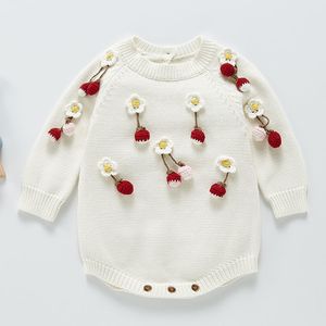 Nettes Baby Mädchen Strickspiele Frühling Herbst Langarm Mode Säuglingskleidung Erdbeere 0-3yrs 210429