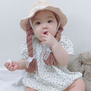 Vår sommar baby barn flicka sol block halm hatt strand ihåliga ut barn tjejer hår pigtail flätad wig bucket hatt keps spets upp 210713