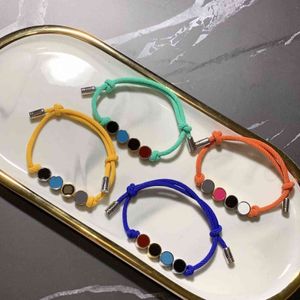 2021 Lyxmärke Titanium Stål Fyra pärlor Charm Armband Justerbar Rope Chain Par Smycken Presentplagg Armband