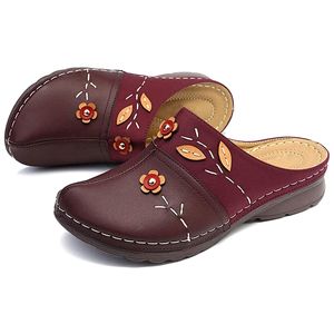 Women Clogs Slipper Sandals Ladies Comfort Closed Toe Wedges Platform Shoes Flower Slippers