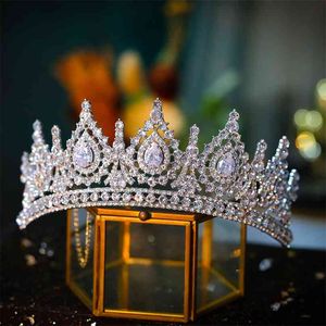 Luksusowy Cubic Cyrkonia Korony Kryształ Bridal Tiaras Korony Królowa Princess Pageant Diadem Headband Wedding Hair Jewelry 210707