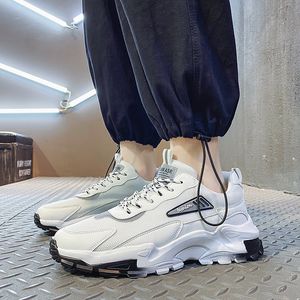 2021 Tasarımcı Koşu Ayakkabıları Erkekler Için Beyaz Yeşil Siyah Bej Moda Erkek Eğitmenler Yüksek Kaliteli Açık Spor Sneakers Boyutu 39-44 EW