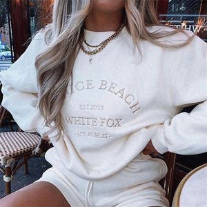 Carta Bordado Branco Crewneck Moletom Mulheres Inverno Tops Oversized Cool Girls Streetwear Moda Coreana Pulôver Casual 220217