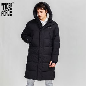 男性の長いメンズフード付きジャケットコート暖かいパーカーオーバーコートブラックパッフビッグポケットのwarm warm force冬のジャケット