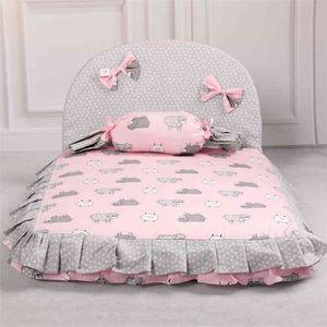 Dog Lovely Bed Comfortable Warm Pet House Print Fashion Cushion for pet Sofa Kennel Top Quality Puppy Mat Pad 210924