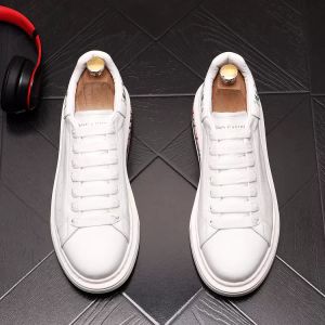 White Classic Wedding Dress Party Casual Shoes Brand Breathable Vulcanized Sneakers Male Lace Up Walking Footwear Thick bottom Designer Loafers