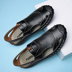 Sandálias de fundo suave na moda casual luxurys designers Sandy Beach sapatos homens mulheres chinelos respirável e leve