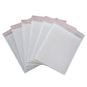 100 pcs sacos de correio brancos 15 * 20 + 4cm bolha envelopar self selo amortecendo envoltório mala de correio 