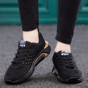 En Kaliteli 2021 Varış Erkek Bayan Spor Koşu Ayakkabıları Moda Siyah Beyaz Nefes Koşucular Açık Sneakers Boyutu 39-44 WY10-1703