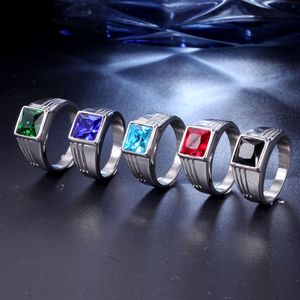 Rostfritt stål Cast Mäns Square Store Ring Hip Hop Punk Vintage Gem Herpery Color Wedding Rings Man Party Smycken För Män