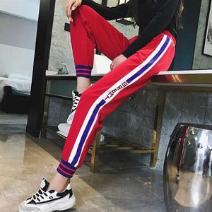 بالإضافة إلى حجم السراويل للنساء 4xl 5xl sweatpants النساء الأحمر الحريم السراويل capirs عالية الخصر الصيف السراويل النساء واسعة الساق الشارع الشارع الشهير Q0801