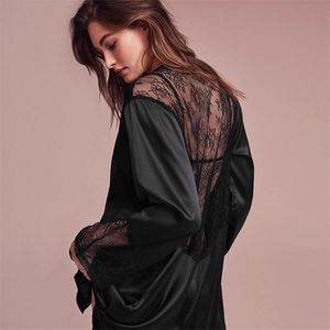 HILOC Svart Patchwork Lace Pyjamas Satin Hem Robe Kvinnor Långärmad Brud Robe Kvinna Höst Sexig Nightwear Winter Drop 210831