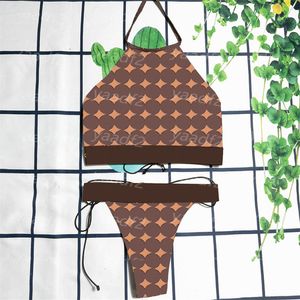 Listy Kwitnący Design Bikinis New Arrival Split Swimsuit Kostium kąpielowe Sexy Plażowe Bra Briefs Z Krawatem