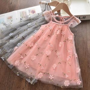 Vestidos de menina Vestido de menina rendado bordado pequena flor para presente de aniversário de verão fantasia de festa criança roupas infantis