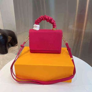 Shoulder Bags Women Messenger Handbag Fashion Water Ripple Pendant Purse Leather Check Soft Baguette Wallet 1101