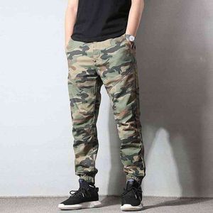 Jesień Marka Mężczyźni Casual Wash Cotton Camouflage Cargo Spodnie Army Green Streetwear Jogger Pantalon Tactico Homme Kieszenie Spodnie G0104