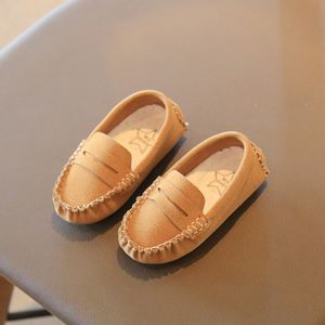 Barn casual skor för pojkar små småbarn barn mockasin slip-on loafers för bröllopsfest mjukt fransmode