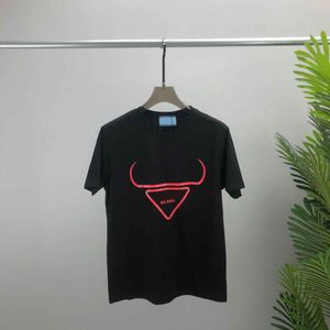 Herren-T-Shirts, Designer-Sweatshirt, Sand, Sommer, neuer hochwertiger Baumwolldruck, Kurzarm-Rundhalsausschnitt-T-Shirt, Übergröße, Farbe Schwarz, Weiß, E3W Q7R2