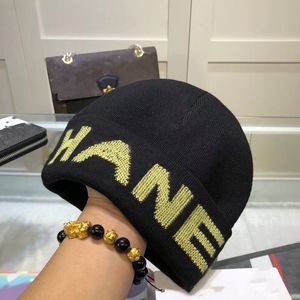 Gorro de inverno feminino 2021 bonés de malha casuais bonés esportivos masculinos boné de caveira preto pêssego branco amarelo de alta qualidade