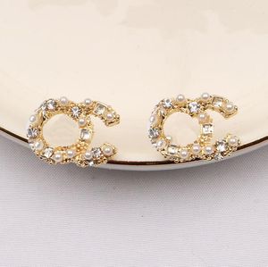 Hot simples 18k banhado a ouro de luxo designers letras garanhão cadeia de clipe geométrica famosos mulheres 925 cristal de prata rhinestone pérola brinco festa de casamento jewerlry