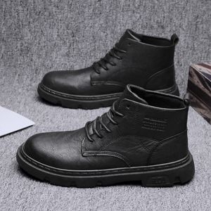 Martin High Helper Work Boots Mäns Vår och Höst Militär Läder Fashion British Style Black Shoes
