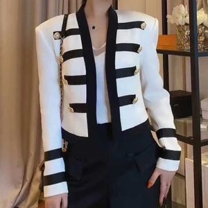 Kvinnor Mode Sexig Långärmad Vinter Svart Bandage Coat Elegant Designer Outwear Jacka 210527