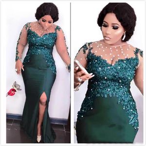 2021 Aso Ebi arabo verde scuro sexy abiti da sera in rilievo Mermaid Prom Dress Sheer collo in pizzo Appliques abiti da festa formale