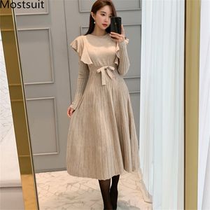 春の韓国のフリルのプリーツロングドレス女性の袖Oネックの固体エレガントなファッションセータードレスvestidos 210518