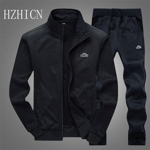 Dresy Mężczyźni Poliester Bluza Sporting Polar Siłownie Spring Jacket + Spodnie Casual Męskie garnitur Sportswear Fitness 210917