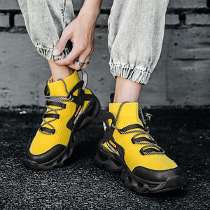 2021 Men Running Shoes Black Yellow White fashion mens Trainers Breathable Sports Sneakers Size 39-46 er