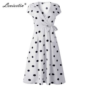 Leviortin Designer Polka Dot Dress Deep V-Neck Kortärmad Med Sashes Klänningar Kvinnor Sommar Maxi Klänningar Vit / Röd / Navy 210527