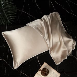 Kuddeväska Adorehouse Golden Mulberry Silk Pillowcase Skin-Vänliga Bekväma Satin Cover Home Bedroom Plain Sleep