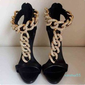 Women's high-heeled sandals with chain and T-belt, Gladiator shoes with gold metal nails, opening, black, large 1844