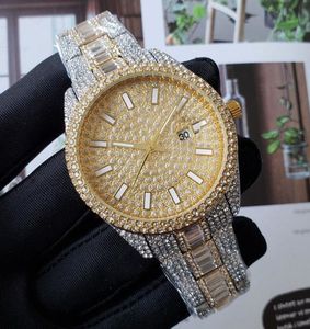 Top Designer Men Diamond Watches Orologio ghiacciato Fashion Gold Diamant Dial 42mm Day Date Orologi da polso da uomo Fibbia pieghevole Montre De Luxe