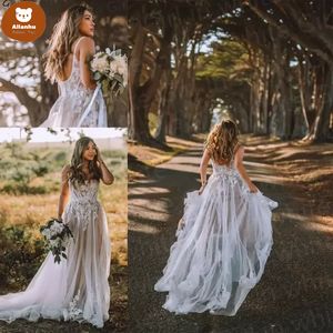 bohemian beach Wedding Dresses 2022 Feminine Spaghetti Straps Lace Appliques Tulle country Modern Bridal Gown Vestidos De Novia wjy591