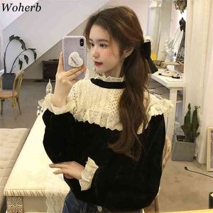 Blusar Kvinnor Turtleneck Lace Patchwork Lossa sammet SHIRTS Vår Koreanska Chic Blus Vintage Temperament Ladies Toppar 210519