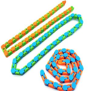 Party Favor Gifts DIY 9 Typ Fidget Leksaker Länkar Snake Pussel Enkel Dimple Classic Sensory Toy Wacky Tracks Snap Click Decompression Kids Autism