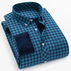 Oxford Mens T Shirts Business Work Casual Långärmad Mänskjorta Plaid Slim Plus Velvet Varma Camisas Oversize Button Down Camisa 210524