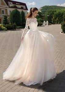 Abiti da sposa moderni da giardino in linea A maniche lunghe Abiti da sposa 2022 Applicazioni in pizzo V Indietro Tulle bianco avorio Abiti da sposa Boho Beach Abito da sposa