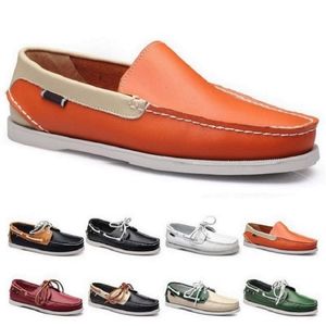 Moda Mens Sapatos Casuais Tipo536 Couro Britânico British Preto Branco Verde Amarelo Vermelho ao ar livre Confortável Chaussures respiráveis ​​Zapatos zapatos