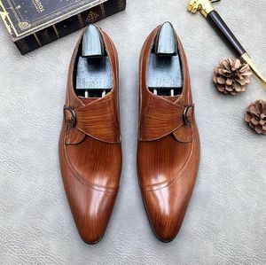 Erkekler İngiliz tarzı vintage inek derisi elbise ayakkabıları toka kayış loafers lüks orijinal deri nefes alabilen moda damat düğün daireleri