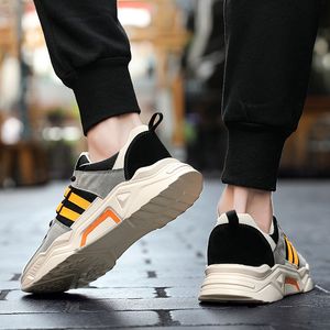 Yüksek Kalite Erkekler Için 2021 Varış Bayan Spor Koşu Ayakkabıları Yeşil Kahverengi Turuncu Açık Moda Baba Ayakkabı Eğitmenler Sneakers Boyutu 39-44 WY09-9030