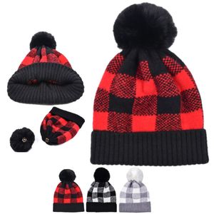 Jul Santa Claus Plaid Mössor Woolen Stickad Grid Hat Med Avtagbar Plush Ball Xmas Party Kostym Kläder Dekoration Kepsar BH4975 TYJ