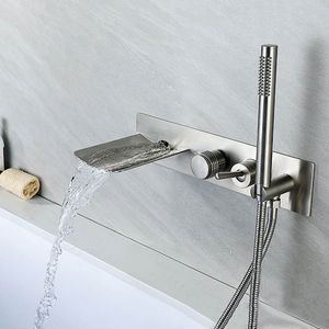 Vattenfall badkar kran med handhållen svart / pensel guld mässing badrum h och kallt badkar Tryck på Dual handtag väggmonterad
