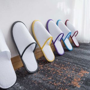 2021 Classic Simple Unisex Slippers Hotel Travel Spa Portable Men Slippers Disposable Home Guest Indoor Mesh Fabric Men Slipper Y0804