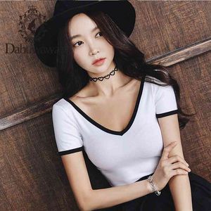 Dabuwawa Casual Tiefem V-ausschnitt Patchwork Schmal Geschnittene Crop Top T Shirt Frauen Sommer Elegante Kurzarm Solide T Shirts DO1BTS006 210520