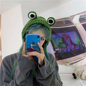 Winter Skullies 2021 Women Frog Hat Crochet Knitted Costume Beanie s Cap Gift Baby Anime Photography Prop Party